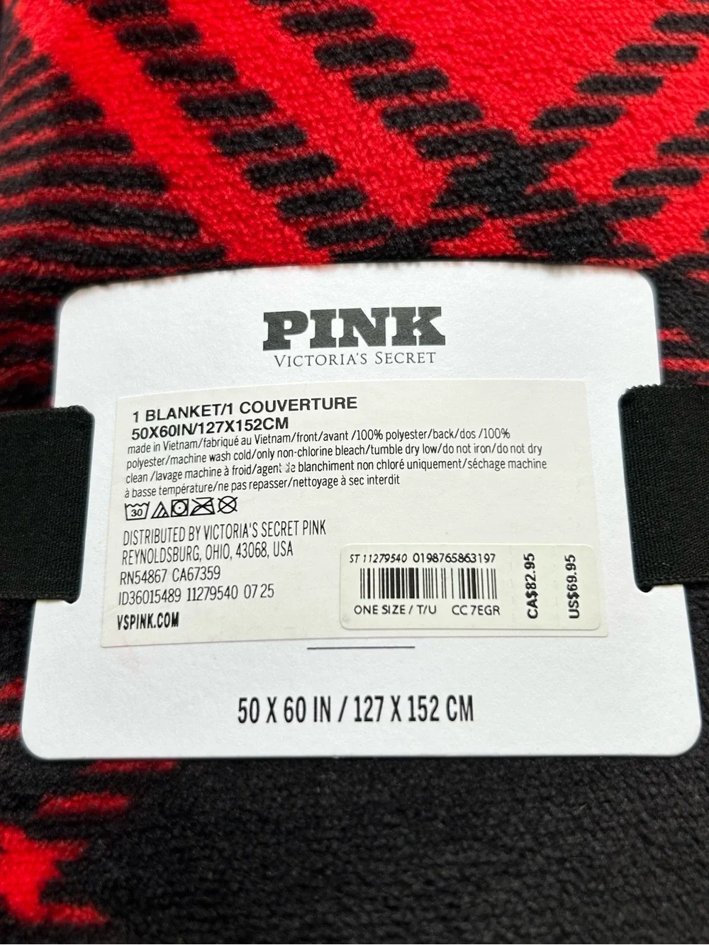 Victoria’s Secret Pink Sherpa Fleece Red Black Blanket One Size New